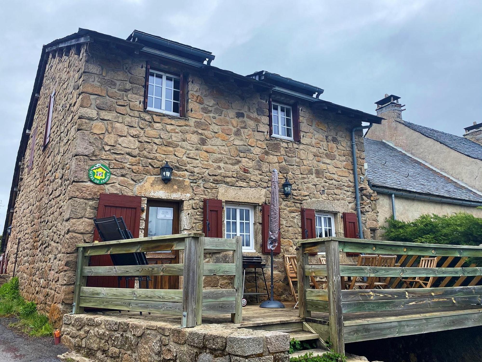 Village de gîtes de Sainte-Lucie Extérieur photo